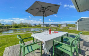 2 Bedroom Beautiful Home In Lauwersoog
